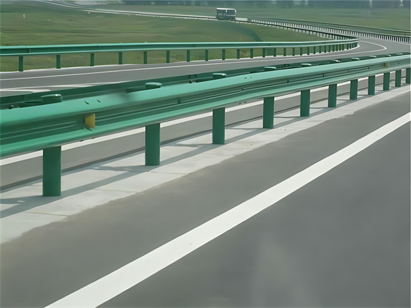 白城高速护栏板守护安全广泛应用于多个行业